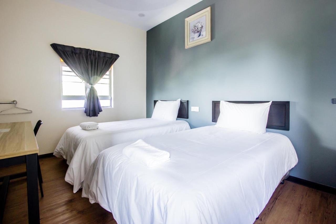 Explore 5Br Gardenhouse Retreats Butterworth Eksteriør billede