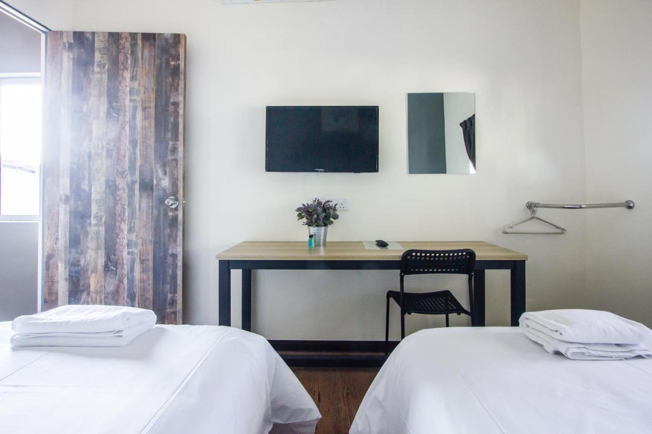 Explore 5Br Gardenhouse Retreats Butterworth Eksteriør billede